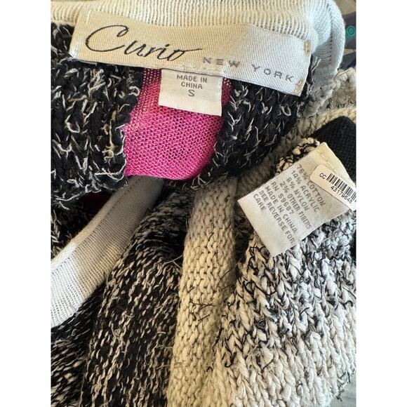 Curio New York Textured Ombre Knit Sweater Small Black White Pink Back Stripe - Picture 4 of 4
